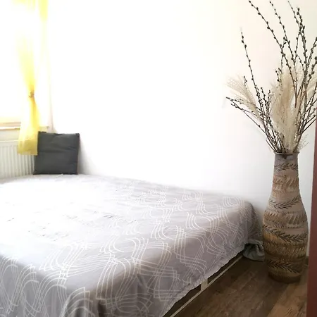 Daire Apartman Mary *